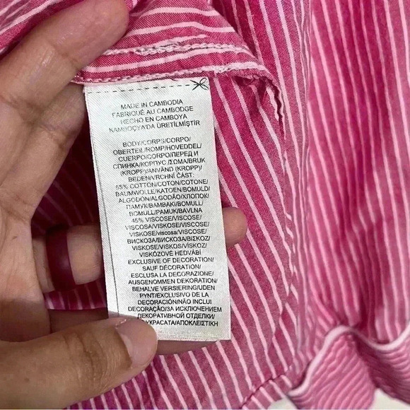 Lauren Ralph Lauren Pink and white Pajama Button Down top with blue | size small - Picture 10 of 10